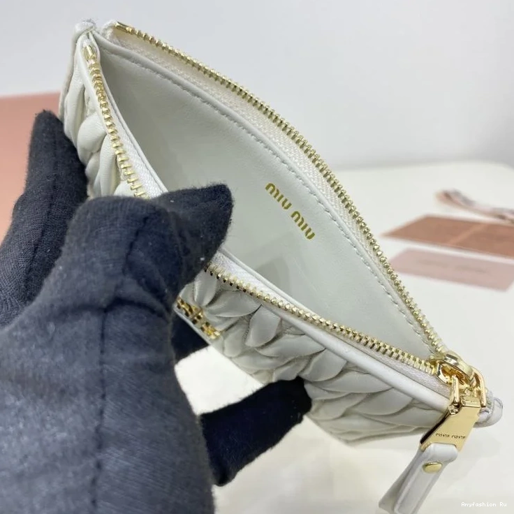 Miu Purse SunProtective 43709 Miu Wallets 0623